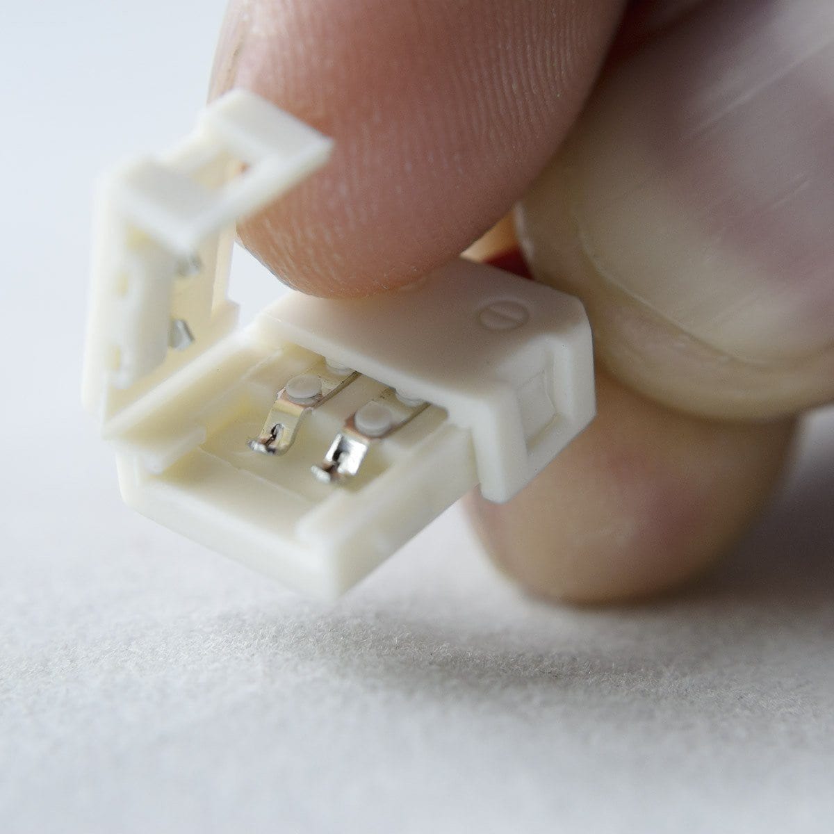 HitLights LED Light Strip Connectors and Accessories 6 Inch Any Angle 8mm Solderless LED Light Strip Connector : Single Color (4 Pack)